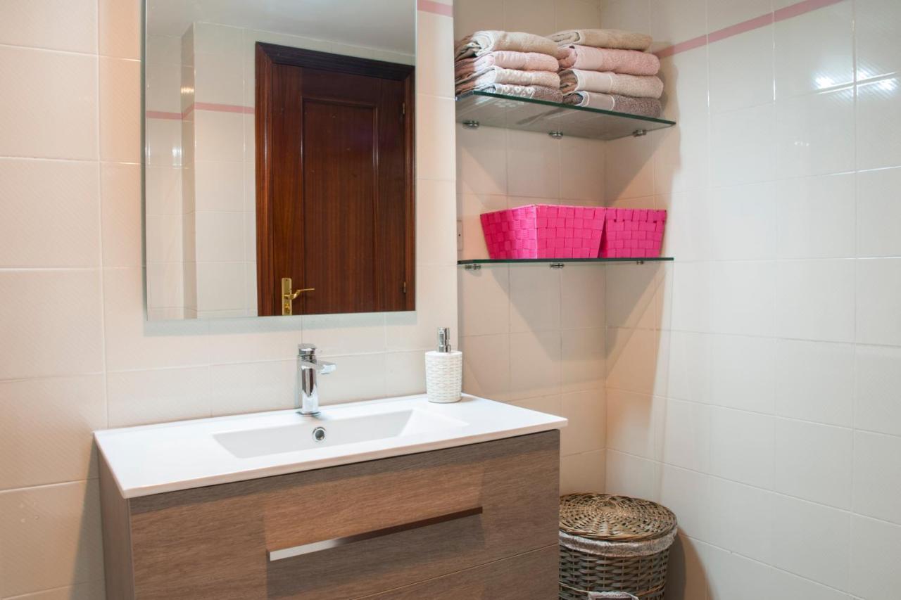 Apartmán Apartamento Araceli Proximo A Clinica Oftalmologica Fdez Vega Oviedo Exteriér fotografie