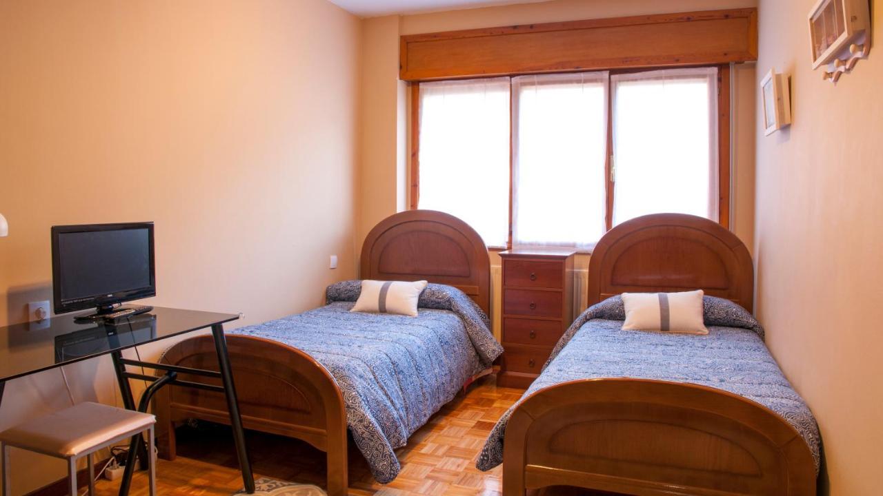 Apartmán Apartamento Araceli Proximo A Clinica Oftalmologica Fdez Vega Oviedo Exteriér fotografie