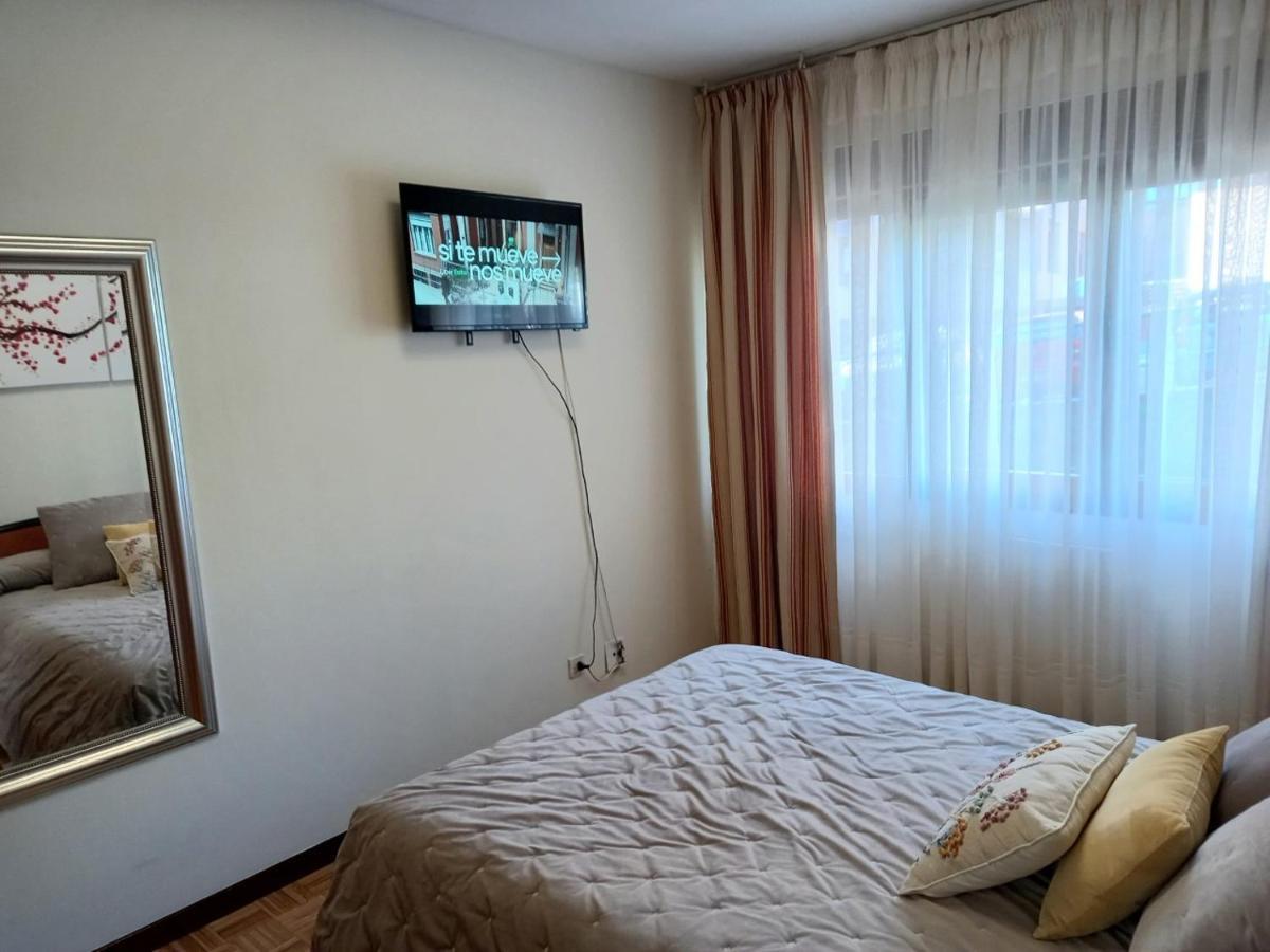 Apartmán Apartamento Araceli Proximo A Clinica Oftalmologica Fdez Vega Oviedo Exteriér fotografie