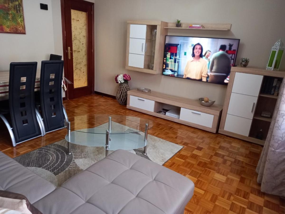 Apartmán Apartamento Araceli Proximo A Clinica Oftalmologica Fdez Vega Oviedo Exteriér fotografie
